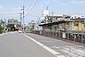 周辺：JR宇宿駅宇宿3丁目にあるJR九州指宿枕崎線の駅で一日の平均乗車人数は約1259人（2019年度）近隣には桜ヶ丘団地や鹿児島大学病院、宇宿商店街、オプシアミスミ、ラウンドワンなどがある 1950m