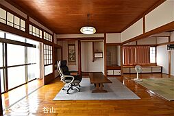 居間