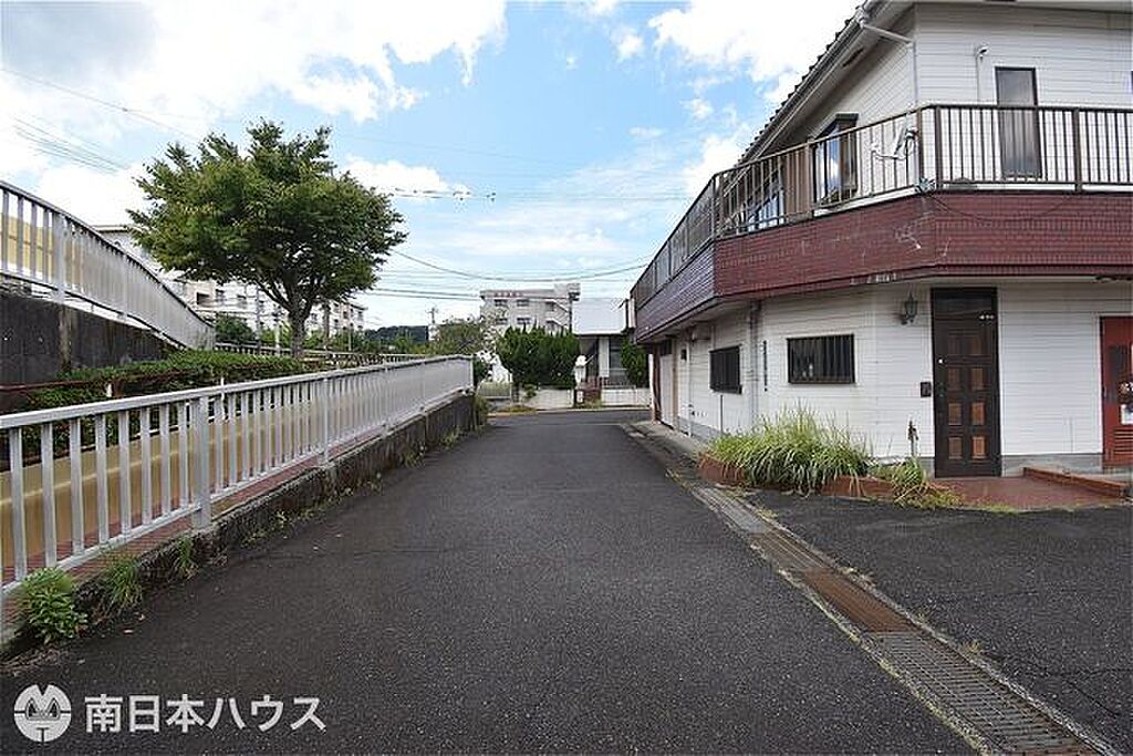Image 10