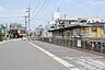周辺：JR宇宿駅宇宿3丁目にあるJR九州指宿枕崎線の駅で一日の平均乗車人数は約1259人（2019年度）近隣には桜ヶ丘団地や鹿児島大学病院、宇宿商店街、オプシアミスミ、ラウンドワンなどがある 1040m