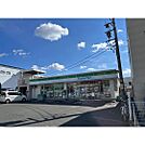 コンビニ「ファミリーマート守山千代田店まで799ｍ」