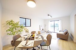 リビング/ダイニングの画像