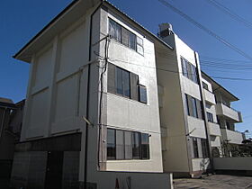 メゾン前栽1  ｜ 奈良県天理市前栽町135番2号（賃貸マンション1LDK・3階・41.00㎡） その1