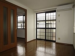 アトラス D 201号室 2階2DKのリビング/ダイニング