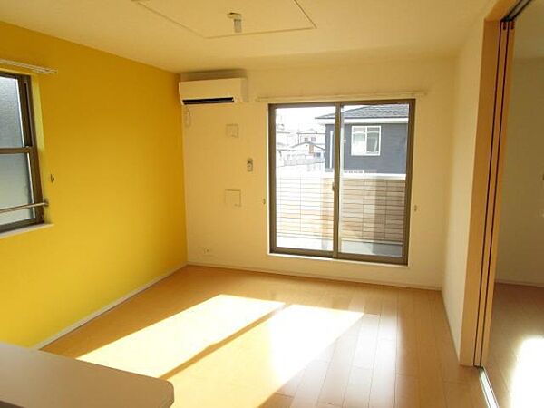 apartment 茨城県那珂市菅谷
地図を見る