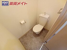 プリマ・クラッセ 205 ｜ 三重県四日市市垂坂町（賃貸アパート1R・2階・31.71㎡） その10