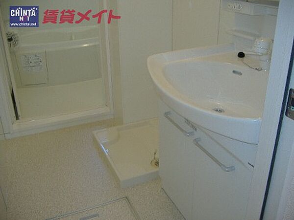 画像11:洗面所同タイプの部屋写真です。