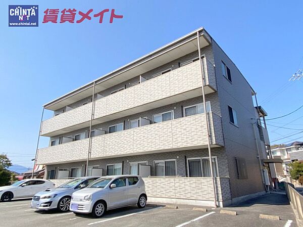 小杉町川崎様マンション 102｜三重県四日市市小杉町(賃貸マンション2DK・1階・45.45㎡)の写真 その1