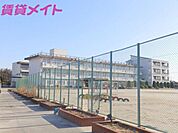 川越町立川越南小学校 1105m