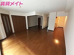 エスポワールII 1階2LDKのリビング/ダイニング