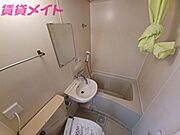 浴室