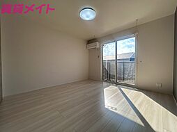 パプリカIII　A 2階1Kのリビング/ダイニング