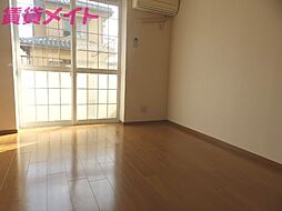 パティオ・ソレア−ド 1階2DKのリビング/ダイニング