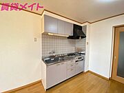 別部屋同型反転タイプです。