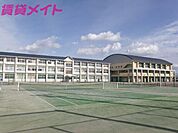 三重県立北星高校 1383m