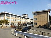 四日市市立朝明中学校 3960m