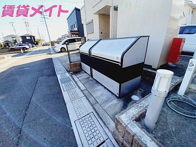 その他