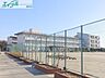 周辺：川越町立川越南小学校 408m