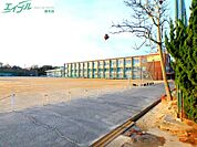 桑名市立陵成中学校 2042m