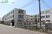 桑名市立明正中学校 1299m