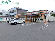 セブンイレブン桑名江場店 484m