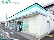 ファミリーマート朝日町おぶけ店 495m