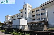 桑名市立陽和中学校 580m