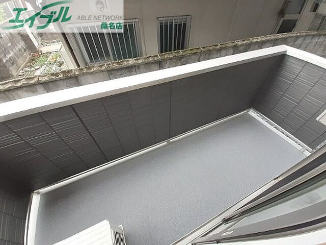 バルコニー