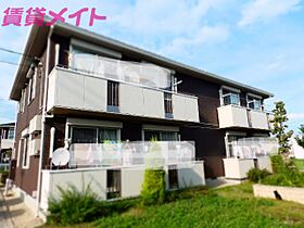 インビクタスB棟  ｜ 三重県員弁郡東員町大字六把野新田（賃貸アパート2LDK・1階・61.60㎡） その1