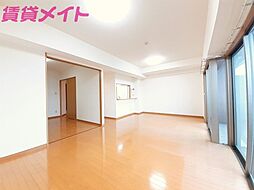 居間