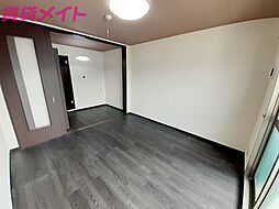 RADIANT 2階1DKのリビング/ダイニング