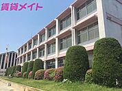 桑名市立修徳小学校 594m