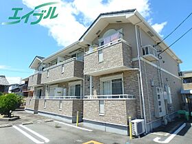 パル・ソレイユ 102 ｜ 三重県三重郡川越町大字亀須新田（賃貸アパート1R・1階・32.90㎡） その1