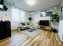 リオハウス 1階ワンルームのリビング/ダイニング