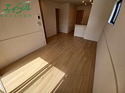 レジェンド 1階1LDKのリビング/ダイニング