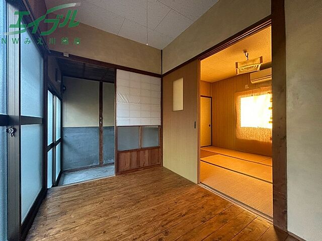 室内