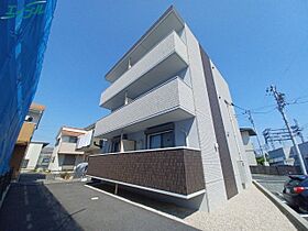 グラン　ルーヴル  ｜ 三重県四日市市本郷町（賃貸マンション1R・2階・27.66㎡） その1