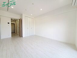 フィオレティーナ四日市 3階1Kのリビング/ダイニング