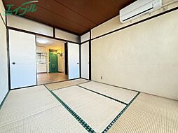 居間