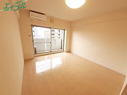 Ｓ−ＦＯＲＴ四日市元町 5階1Kのリビング/ダイニング