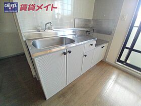 ベルコリーヌ藤ヶ丘　A棟 202 ｜ 三重県四日市市山城町（賃貸アパート2LDK・2階・52.66㎡） その4