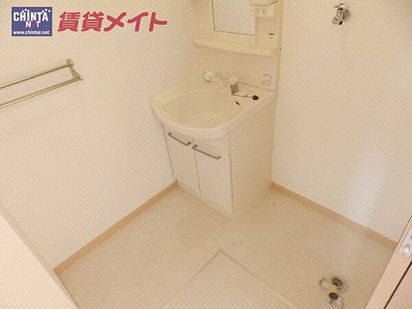 画像9:同じ物件、別部屋の写真です。