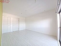 グレイティアいなべ 3階1Kのリビング/ダイニング