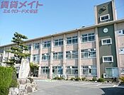 三重県立菰野高等学校 442m