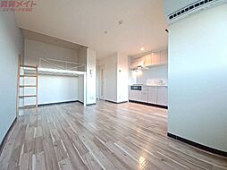 プロミネント菰野 3階ワンルームのリビング/ダイニング