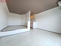 大安ヒルズ 4階ワンルームのリビング/ダイニング