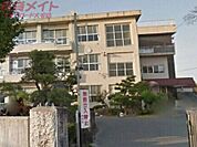 菰野町立菰野中学校 1596m