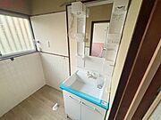 シャンプードレッサー