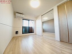 カーサ　ウーノ　グランデ 2階2LDKのリビング/ダイニング