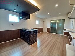 アガパンサス東員 3階1LDKのリビング/ダイニング